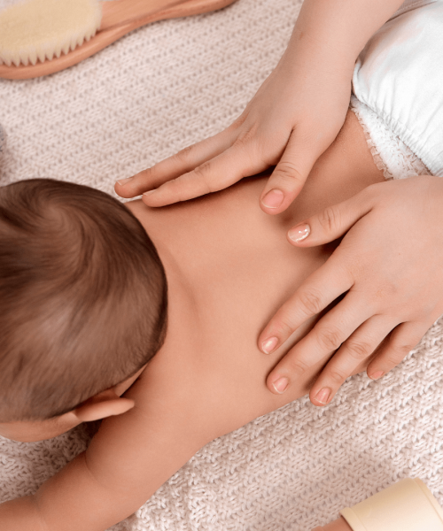 Babymassage Rücken